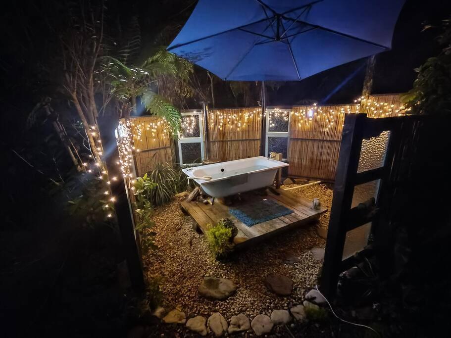 Gumboot Paradise Eco Stay Barrytown Exteriör bild