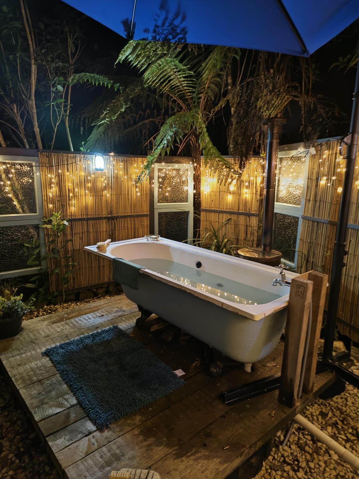 Gumboot Paradise Eco Stay Barrytown Exteriör bild